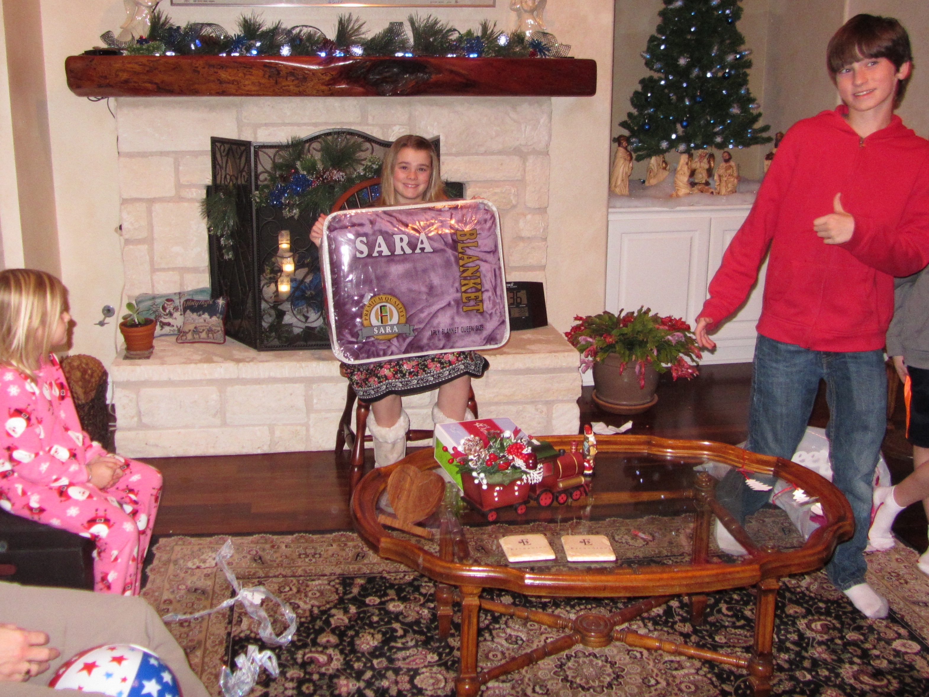 2013-12-23 21-36-19 Hildebrand Christmas.jpg